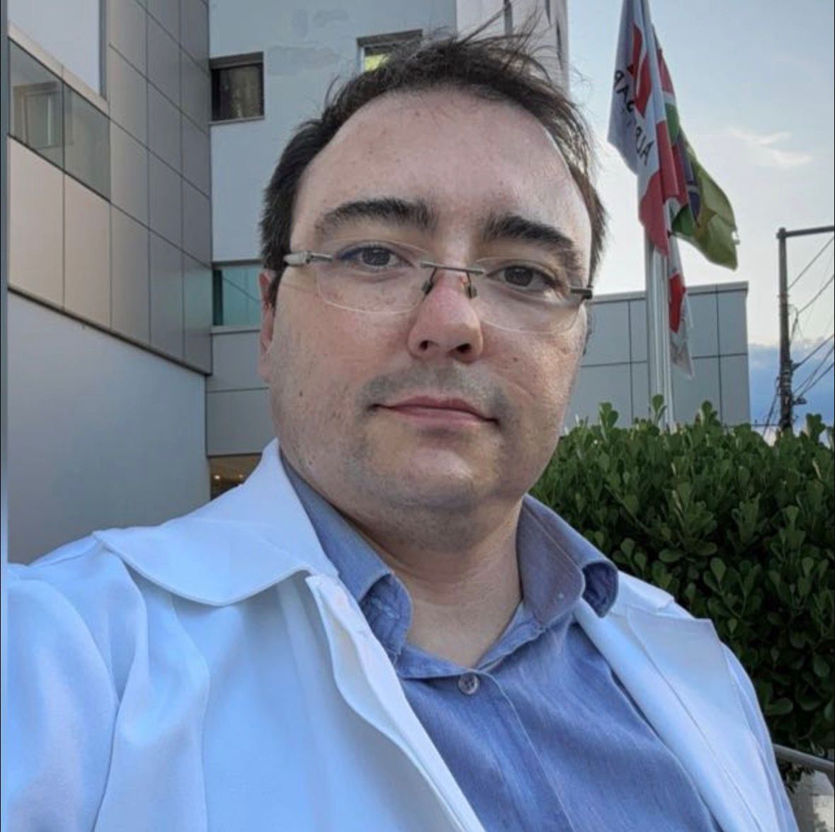 Dr. Jeancarlo Perdigão Barbosa
